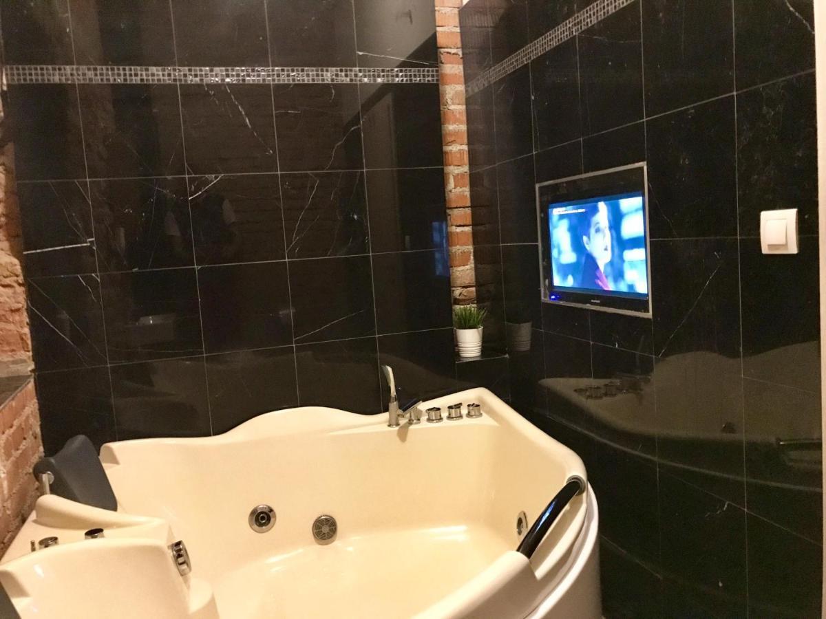 Brno Center Whirlpool Apartment Zewnętrze zdjęcie